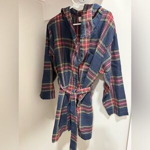 Me & Henry Boys Size 5 Navy Plaid 100% Cotton Mumford Bath Robe w/ a Hood & Belt